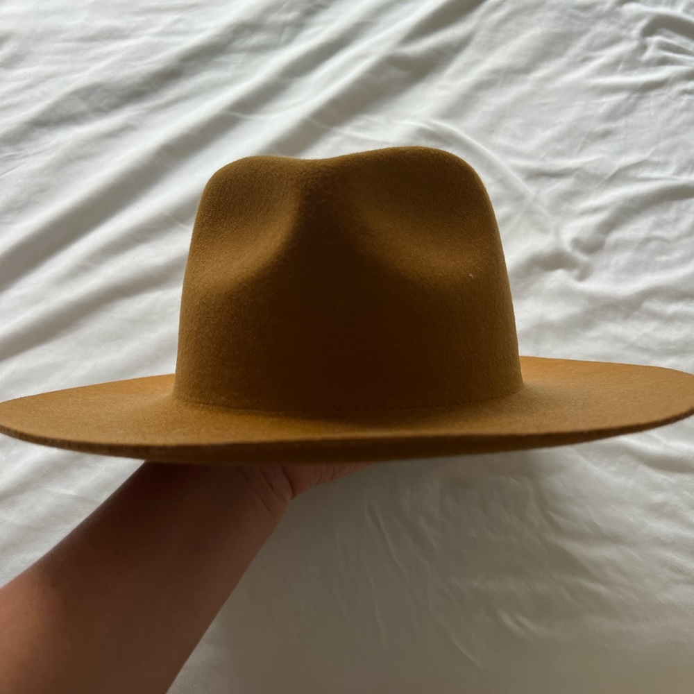 Gigi Pip Zephyr Rancher